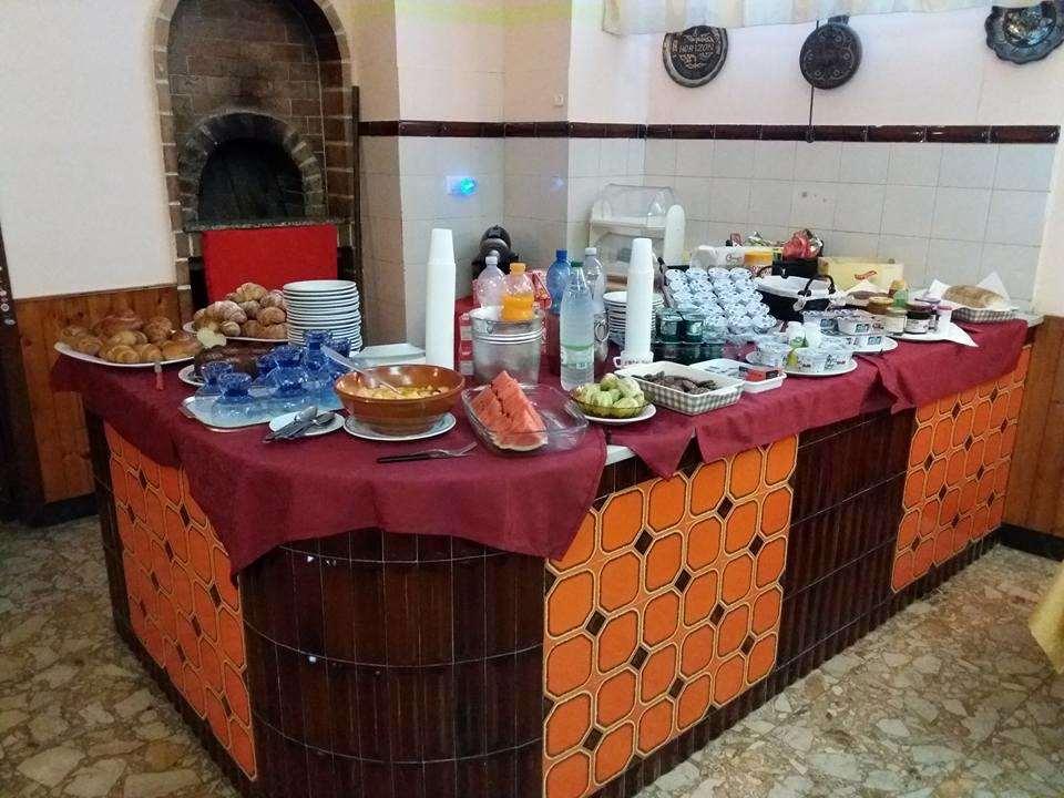George Hotel Барселона-Поцо ди Гото Ресторант снимка