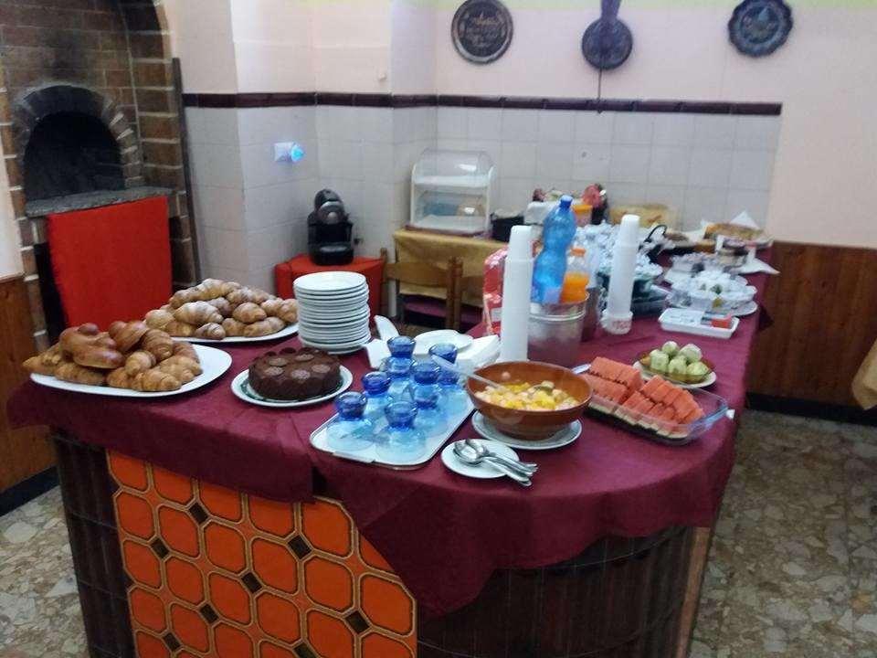 George Hotel Барселона-Поцо ди Гото Ресторант снимка