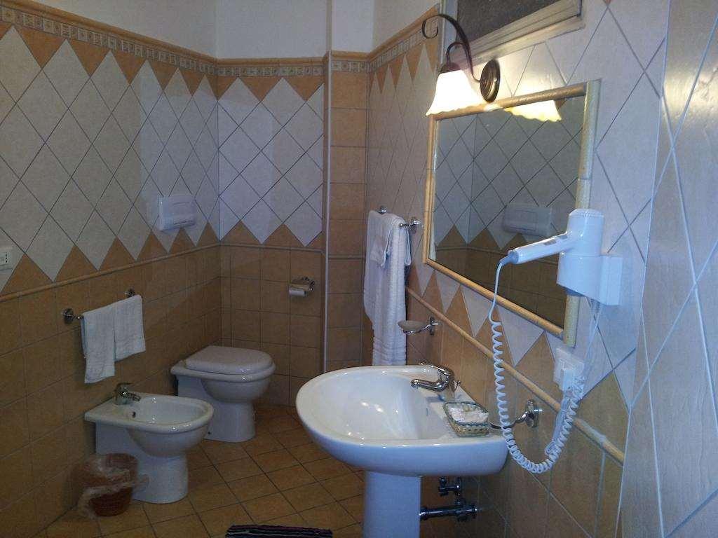 George Hotel Барселона-Поцо ди Гото Стая снимка